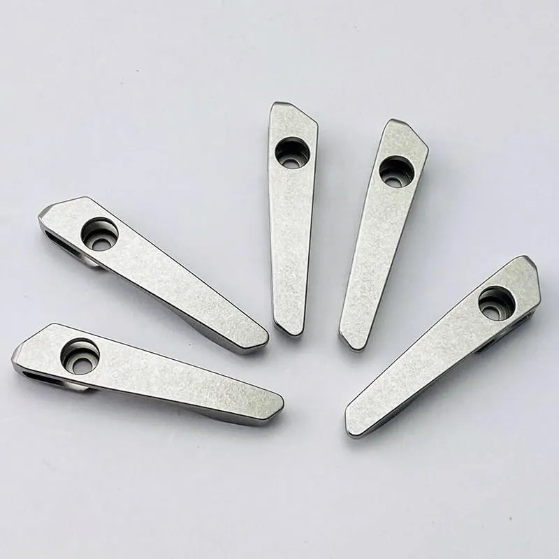 1PC Pocket Clip Fits for Strider SMF SNG, Custom CNC Titanium Alloy Deep Carry Back Clip with 1PC Screw(Silver)
