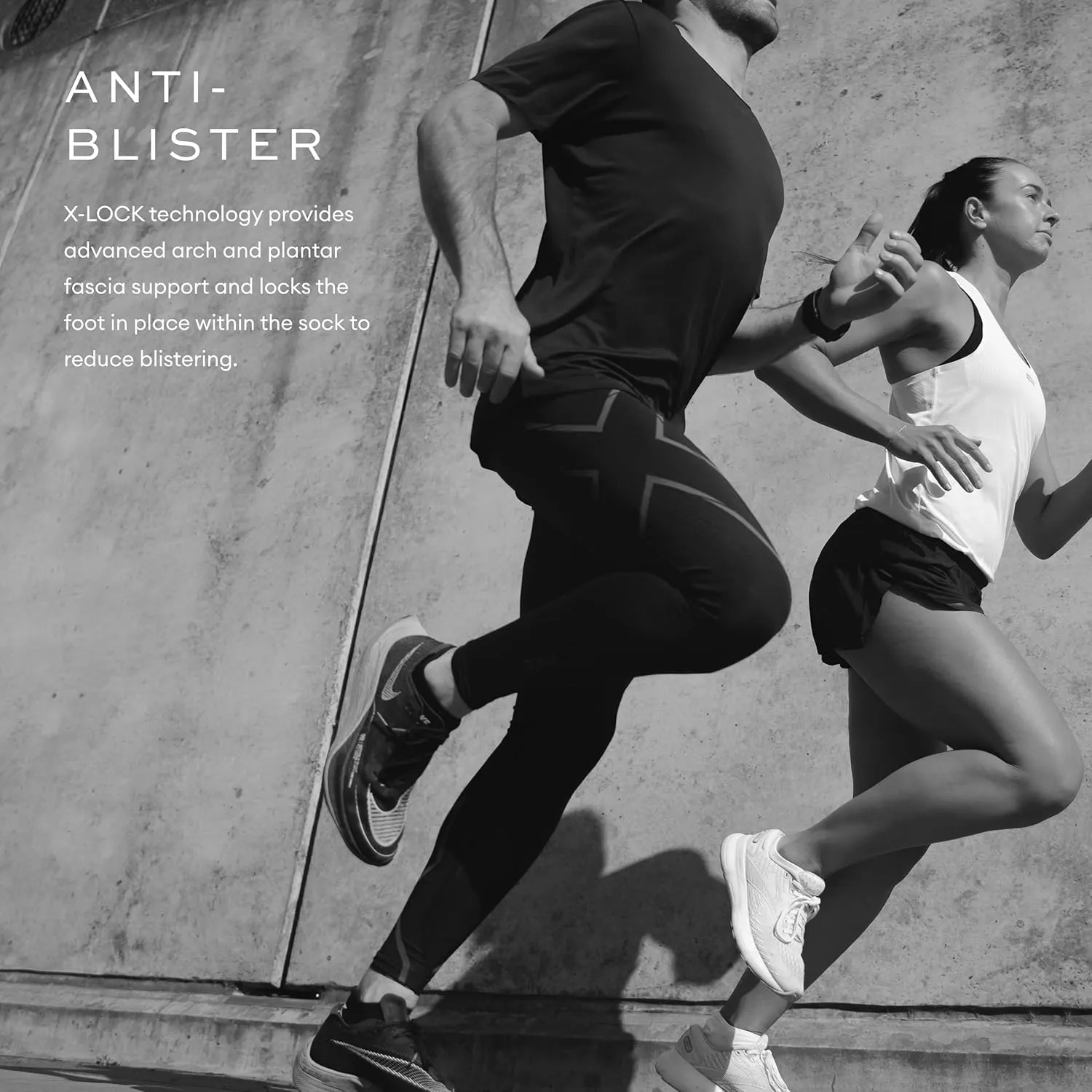 2XU Unisex Vectr Cushion 1/4 Crew Socks - Sports Performance Socks - Black/Titanium