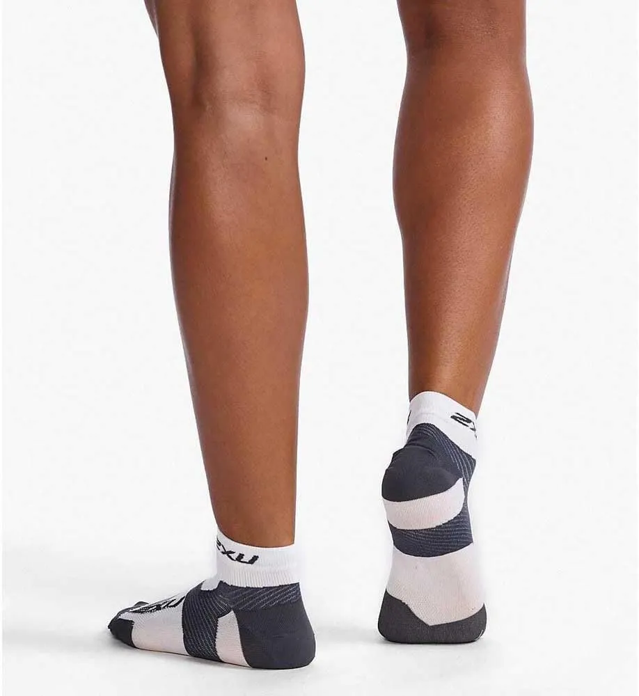 2XU Vectr Ultralight 1/4 Crew Socks
