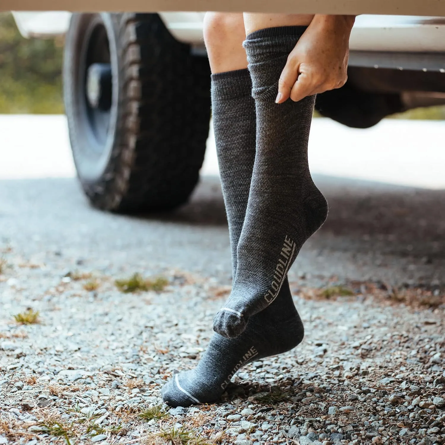 CloudLine Men’s and Women’s Merino Wool Graduated Compression Socks - Light Cushion, Moisture Wicking, Made in USA - 1 Pair