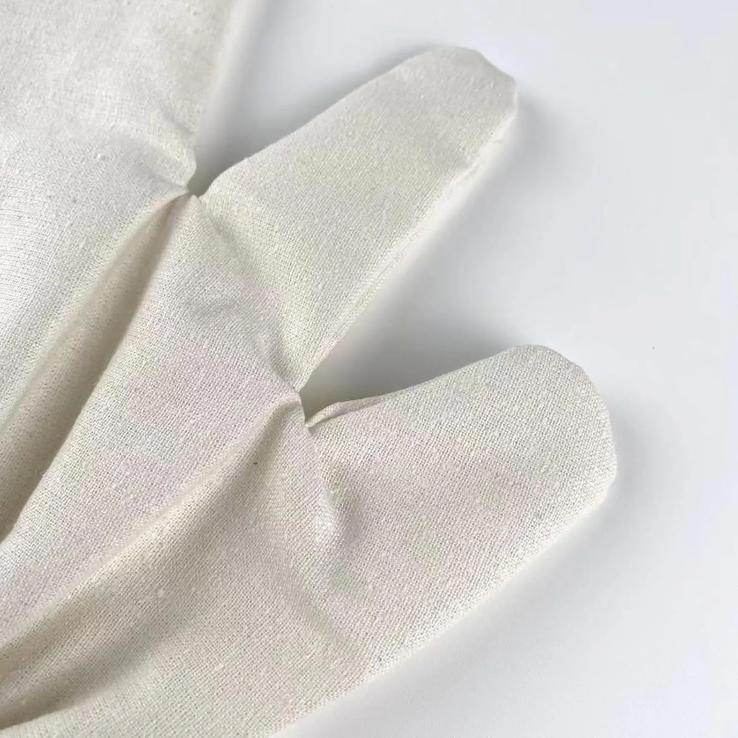 Garshana Gloves Raw Silk Massage Gloves Ayurvedic Massage, Garshana Gloves for The Lymphatic System, Spa Bath Scrubbing Dry Brushing Gloves for Women & Men, Silky Soft Exfoliator Bath Mitt (Two)