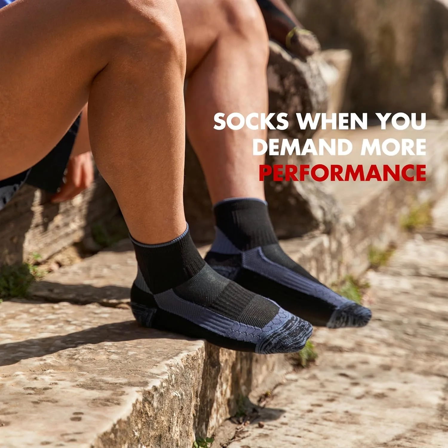 GoWith 2 Pairs Unisex Athletic Fit Running Socks, Anti-Blister Cushioned Performance Socks, Seamless Padded Workout Socks