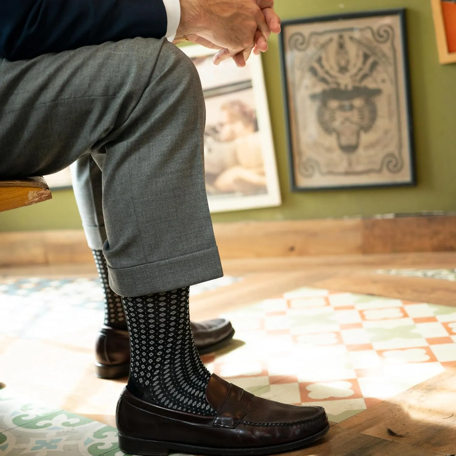 Luxe De Bamboo Rayon socks Mens Dress Socks for Men 9-12,Charcoal and Black socks for men 5-Pack in a Gift Box