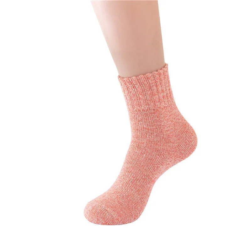 Winter Women's Wool Socks - Moisture-Wicking