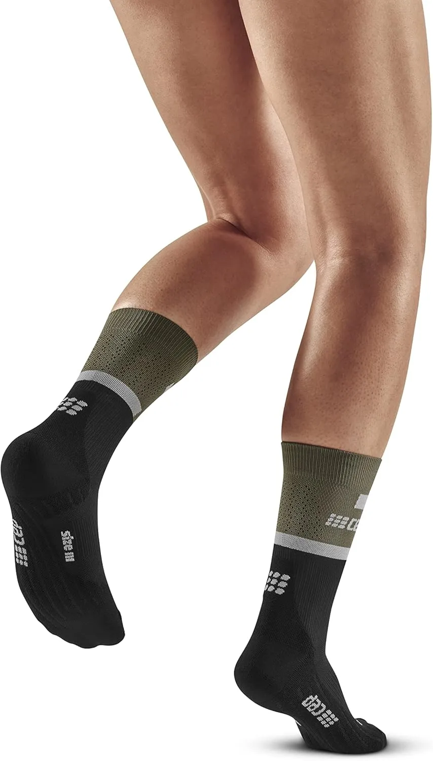 Womens Crew Cut Athletic Performance Running Sock - CEP Mid Cut Socks